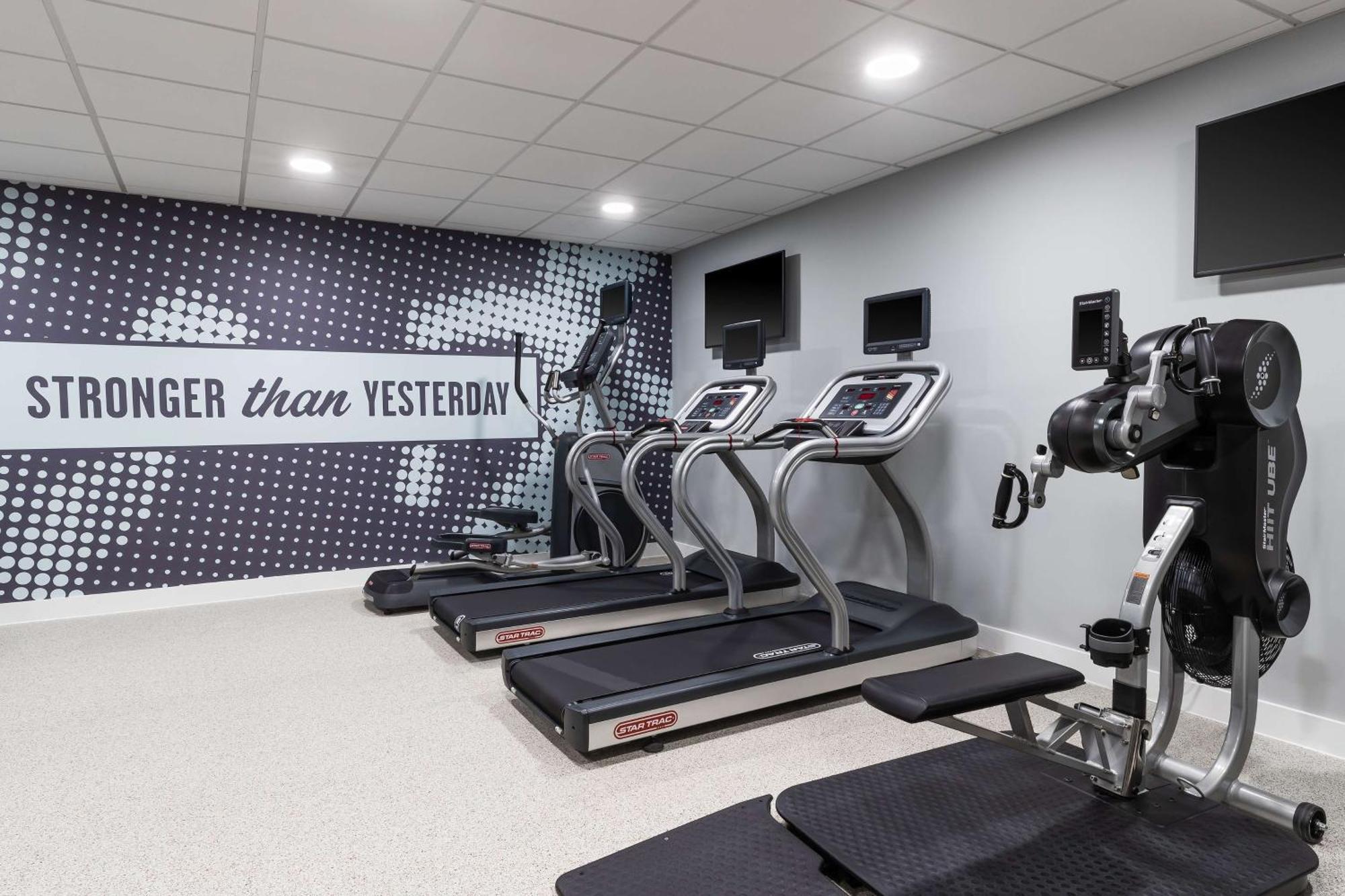 Hampton By Hilton Torquay Hotel Екстериор снимка